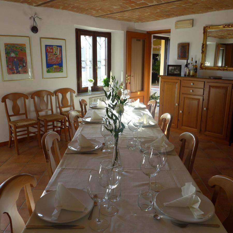 Villa Vigneto San Marzano Oliveto Buitenkant foto