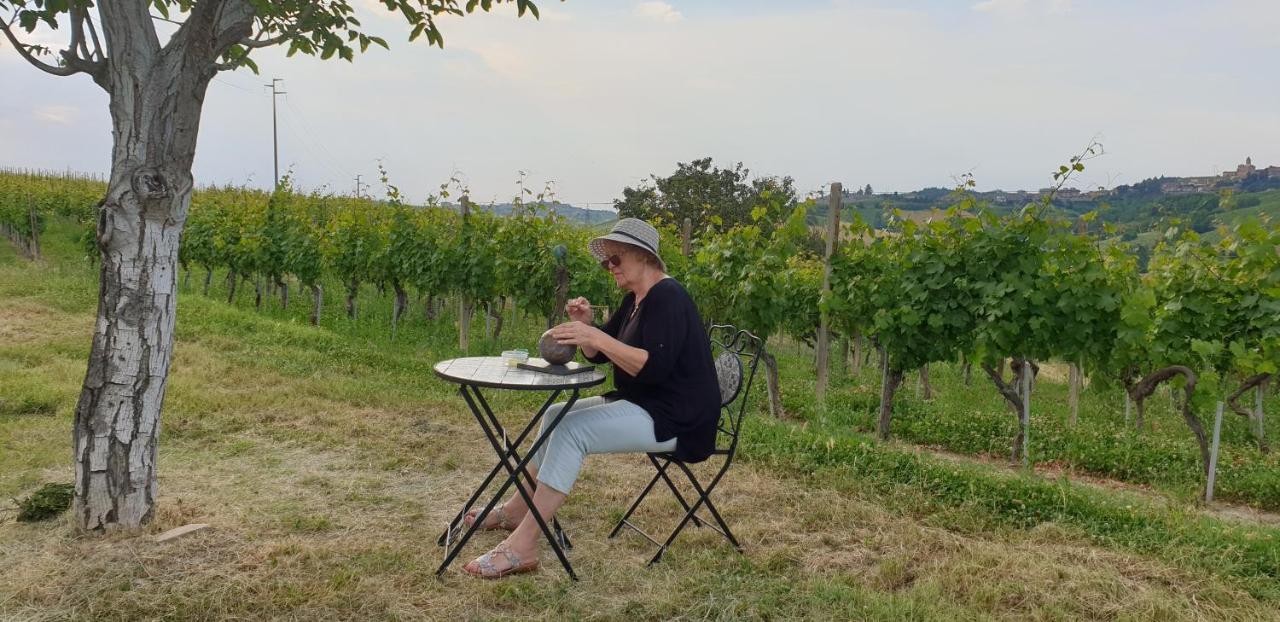 Villa Vigneto San Marzano Oliveto Buitenkant foto