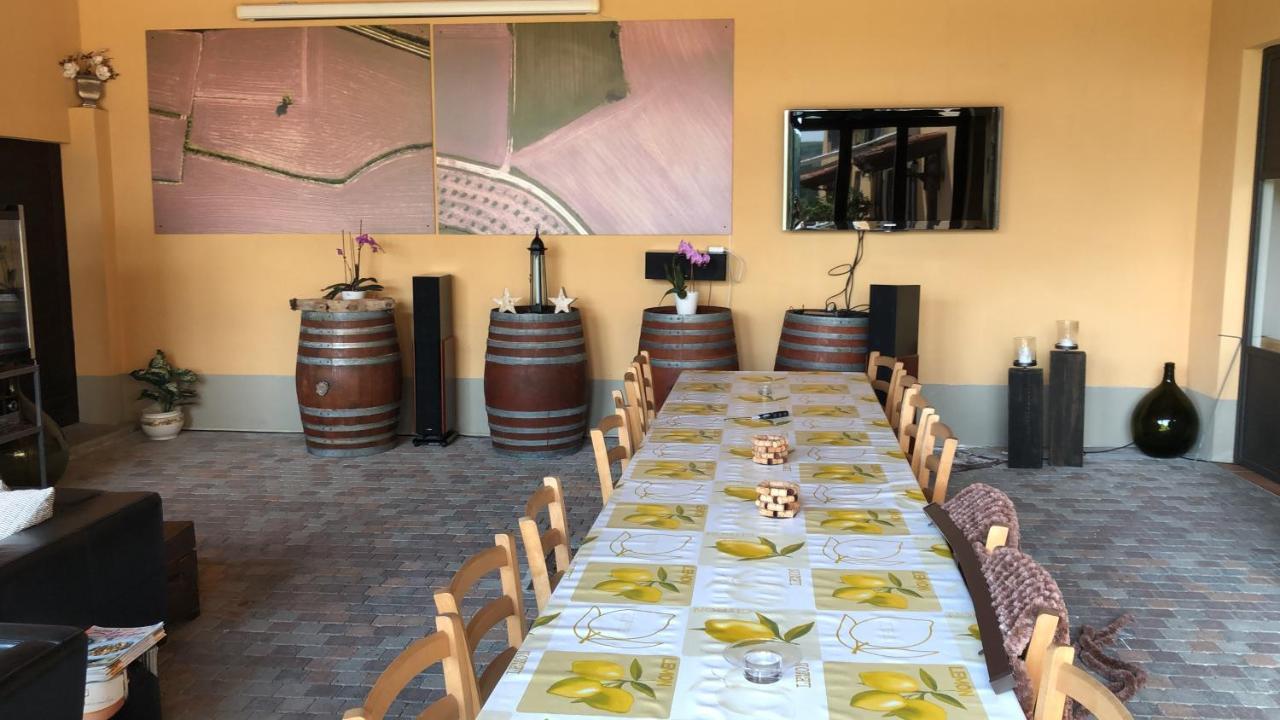 Villa Vigneto San Marzano Oliveto Buitenkant foto