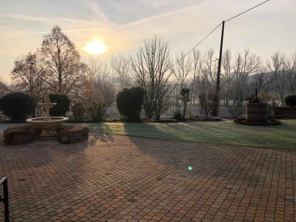 Villa Vigneto San Marzano Oliveto Buitenkant foto